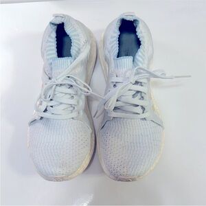 Adidas Parley X Ultraboost Womens Size 7.5 Athletic Running Shoes BY2707